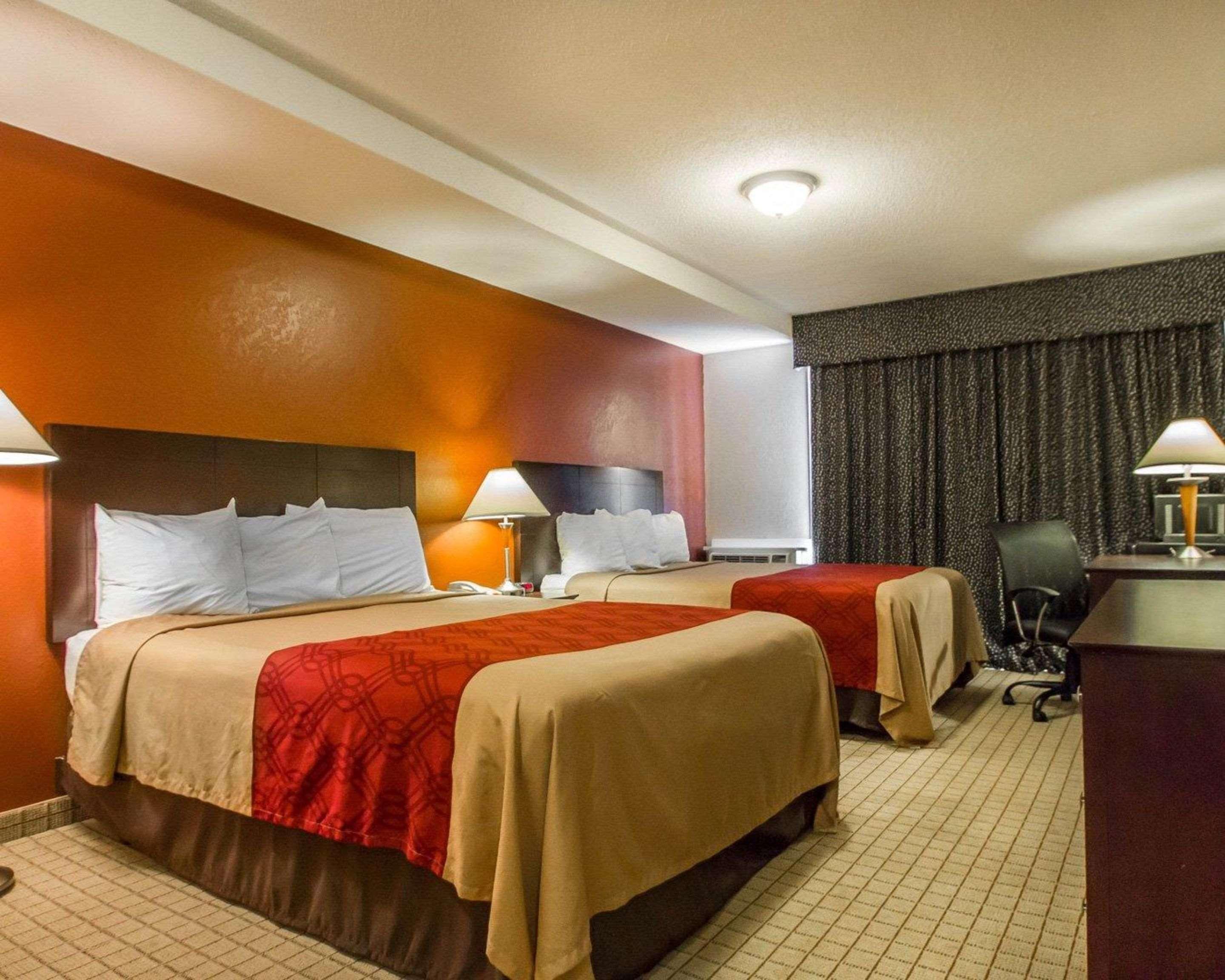 Econo Lodge Inn & Suites Old Saybrook - Westbrook Extérieur photo