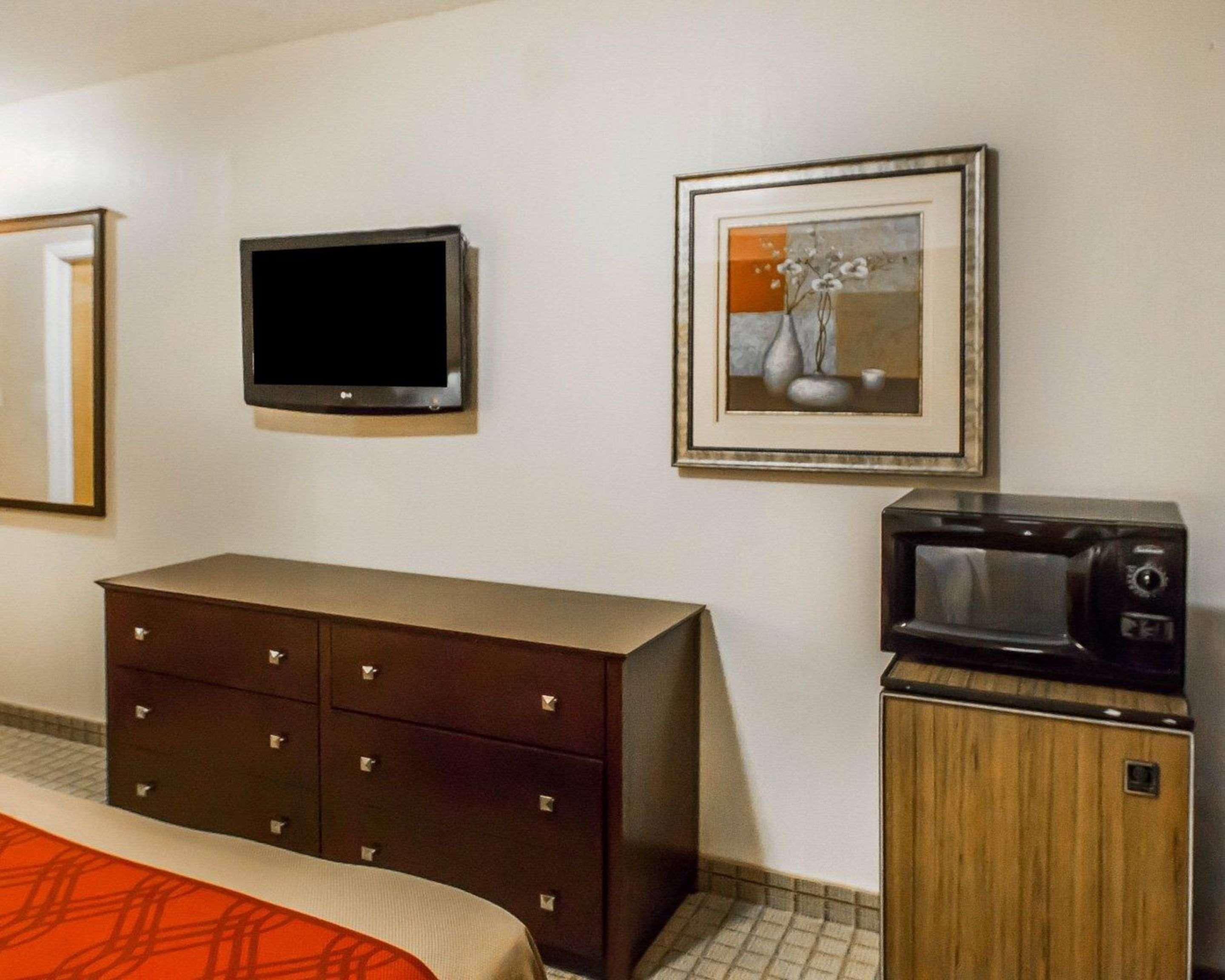 Econo Lodge Inn & Suites Old Saybrook - Westbrook Extérieur photo