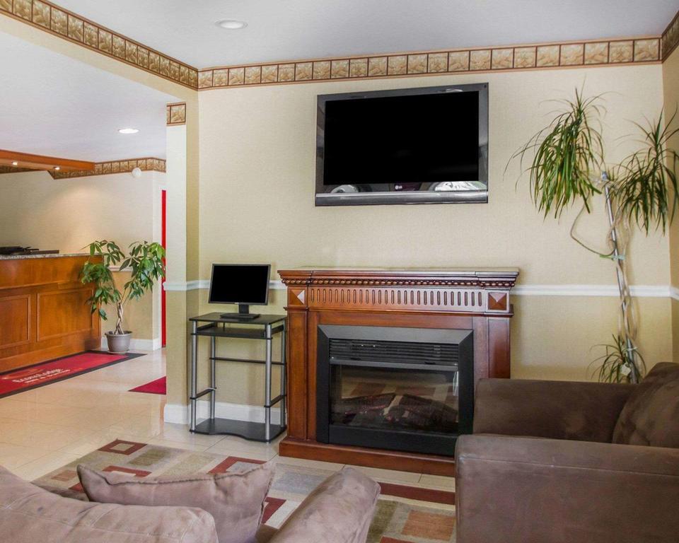 Econo Lodge Inn & Suites Old Saybrook - Westbrook Extérieur photo