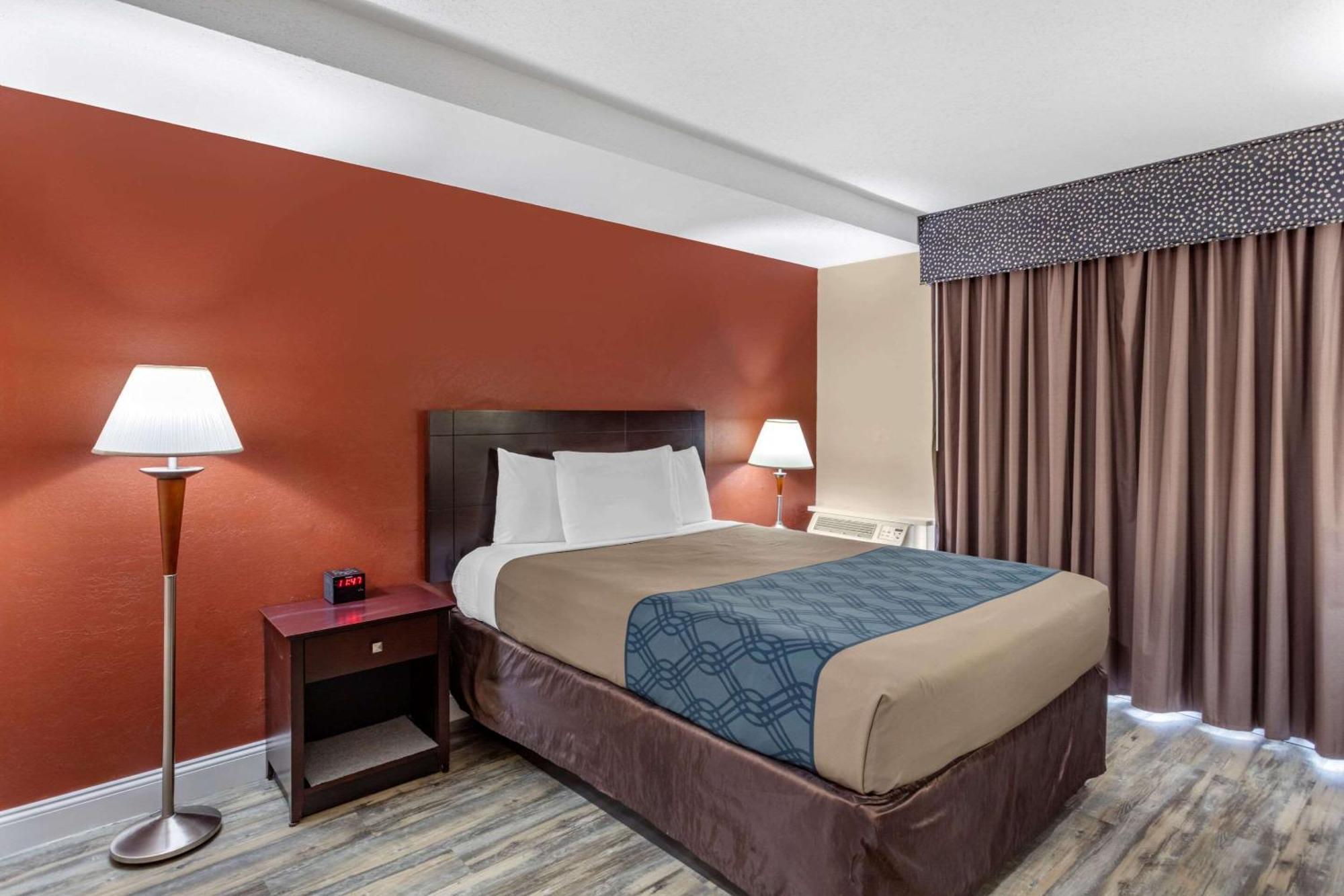 Econo Lodge Inn & Suites Old Saybrook - Westbrook Extérieur photo