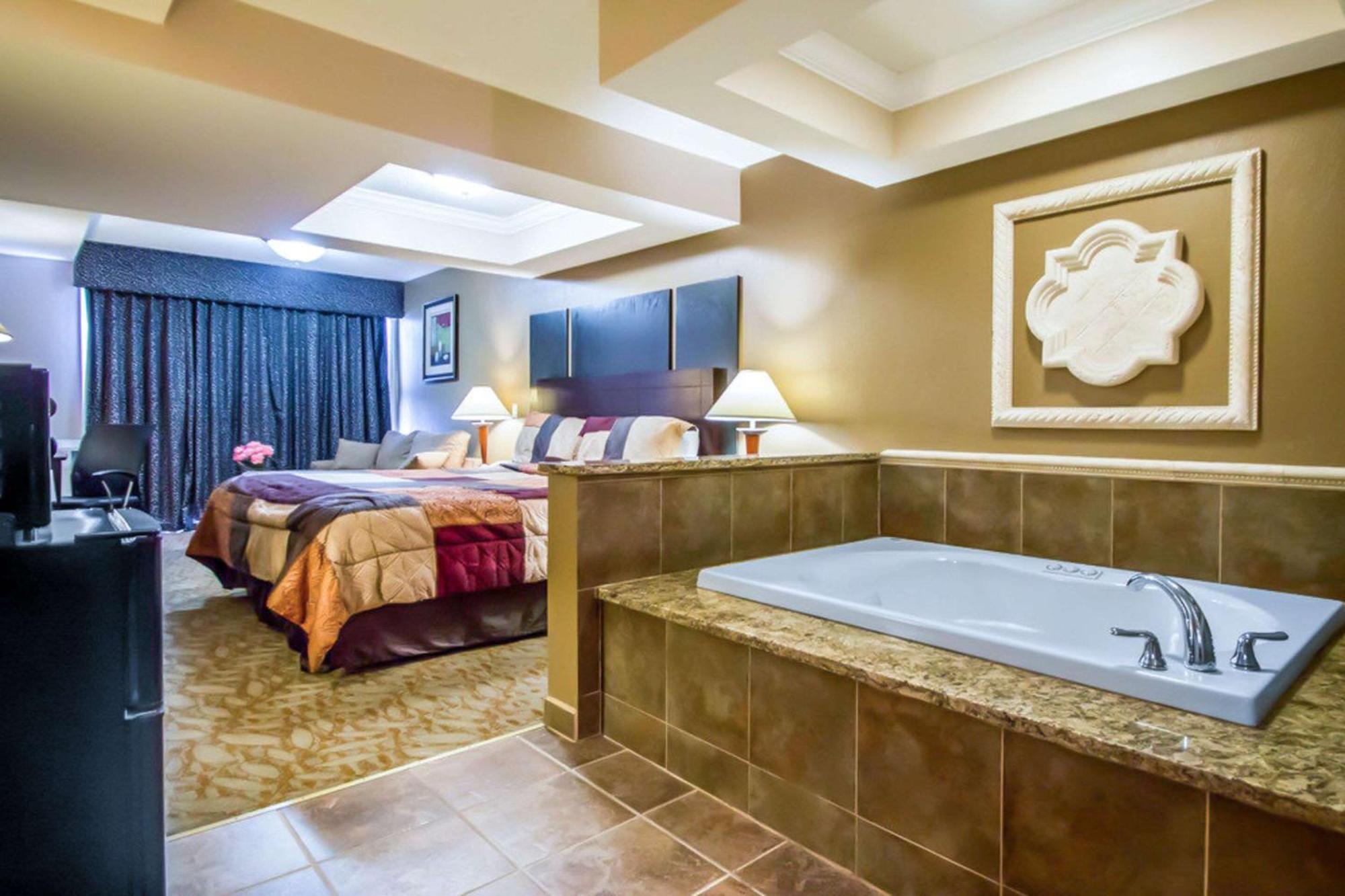 Econo Lodge Inn & Suites Old Saybrook - Westbrook Extérieur photo