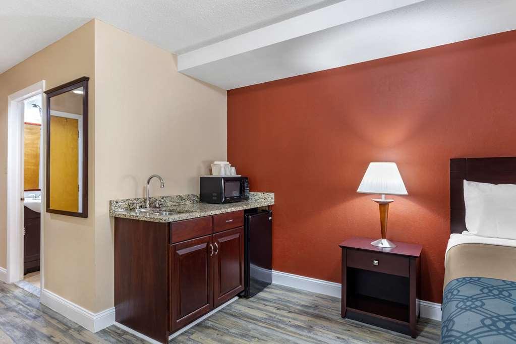 Econo Lodge Inn & Suites Old Saybrook - Westbrook Chambre photo